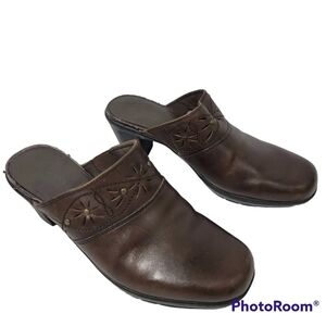 Clark Bendables Women's Dark Brown Leather Slip-On Heel Shoes Sz 7.5M